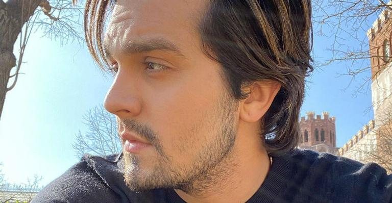 Luan Santana se emociona ao visitar igreja na Espanha - Instagram