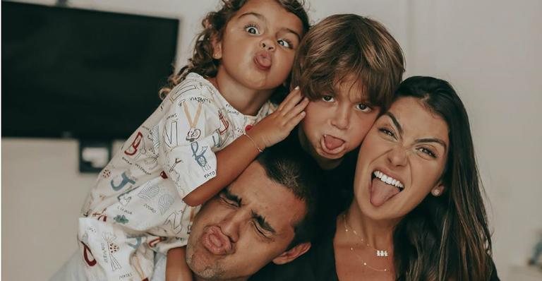 Maria e Joaquim, filhos de Felipe Simas, conhecem o irmão mais novo, Vicente - Instagram