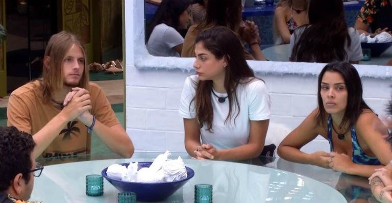 BBB20: Daniel se desculpa com brothers por não ter estalecas - Divulgação/TV Globo