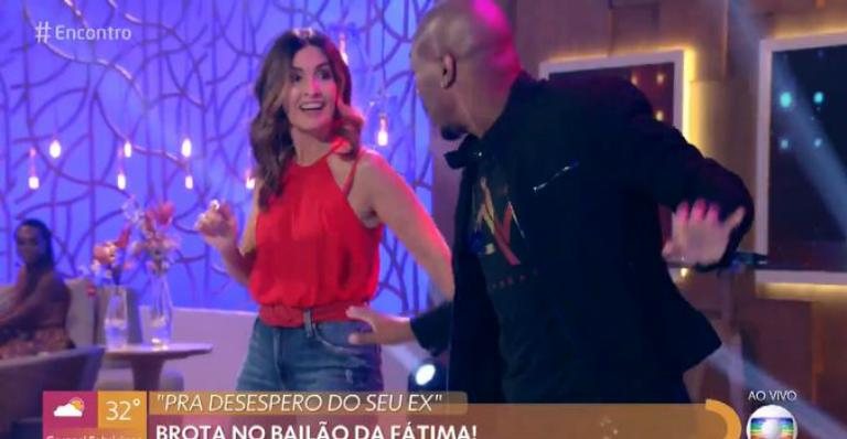 Fátima Bernardes dança hit do momento e vira meme na web - Divulgação/TV Globo