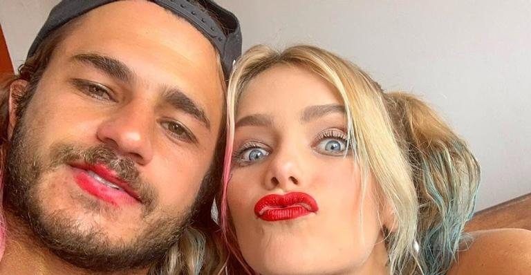 Isabella Santoni e Caio Vaz são vistos aos beijos - Instagram