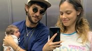 Laura Neiva mostra a filha, Maria, fazendo caras e bocas - Reprodução/Instagram