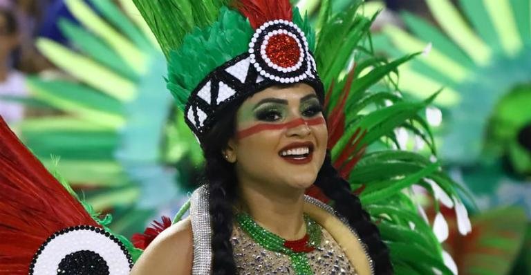 Mileide Mihaile agradece desfile das campeãs da Grande Rio - AgNews/Daniel Pinheiro