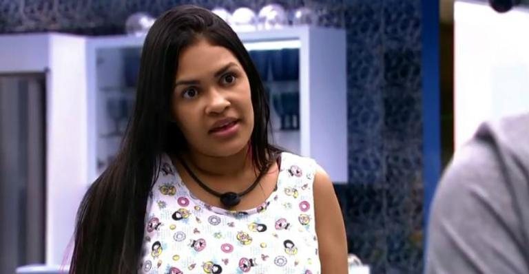 BBB 20: Flay faz as pazes com Gizelly - Divulgação/TV Globo