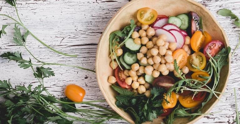 Livros para quem já aderiu ou quer aderir ao vegetarianismo - Getty Images