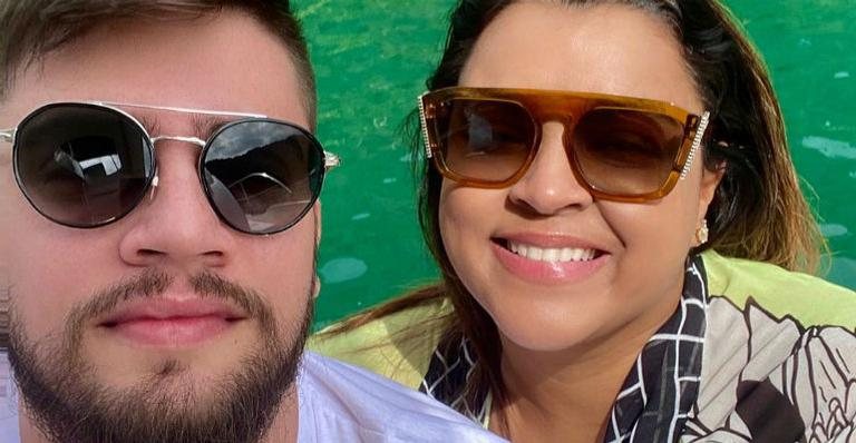 Preta Gil e Rodrigo Godoy dão beijão em viagem e encantam - Instagram