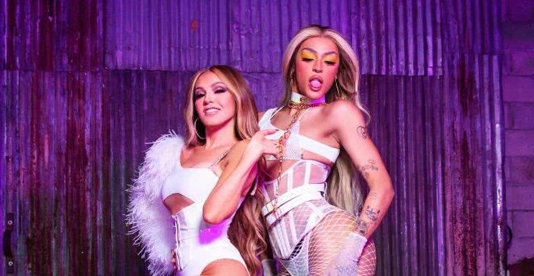 Thalia e Pabllo Vittar em ''Tímida'' - Ernna Corst