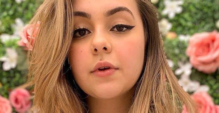 Em quarentena, Klara Castanho diz que aprendeu a escovar o cabelo - Instagram