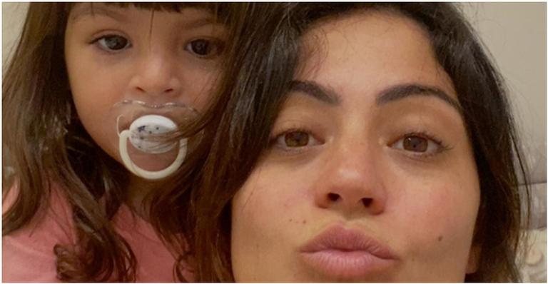 Carol Castro se fantasia de fada com a filha e arranca elogios dos fãs - Instagram