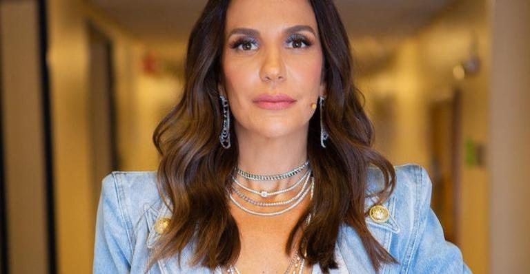 Cantora de axé se mostrou ao natural na web - Divulgação/Instagram