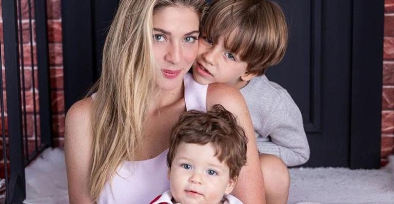 Luma Costa se encanta com clique dos filhos se divertindo - Instagram