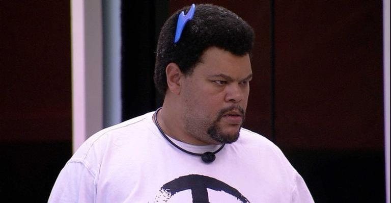 BBB20: Em conversa com Manu, Babu reclama de compras do VIP: ''Estou muito revoltado'' - TV Globo