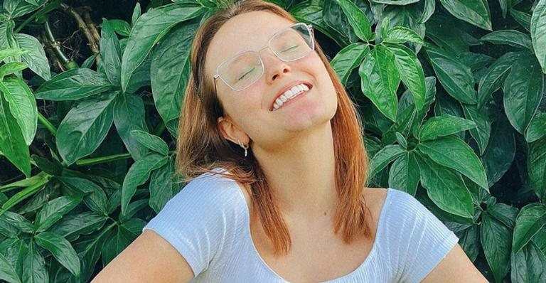 Em quarentena, Larissa Manoela aproveita para meditar - Instagram