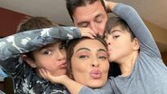 Juliana Paes mostra os filhos brincando online com o avô - Reprodução/Instagram