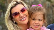 Mirella Santos se diverte ao brincar com a filha, Valentina - Instagram