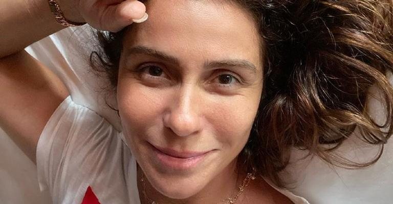 Giovanna Antonelli publica foto ousada usando roupa vermelha - Instagram