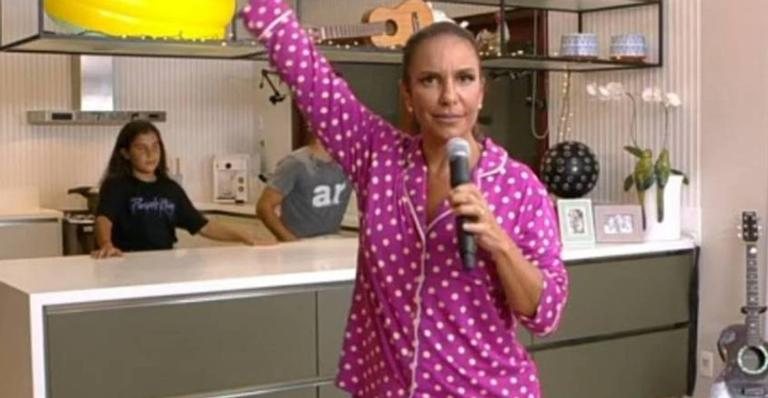 Pijama usado por Ivete Sangalo em live esgota em três dias - Instagram