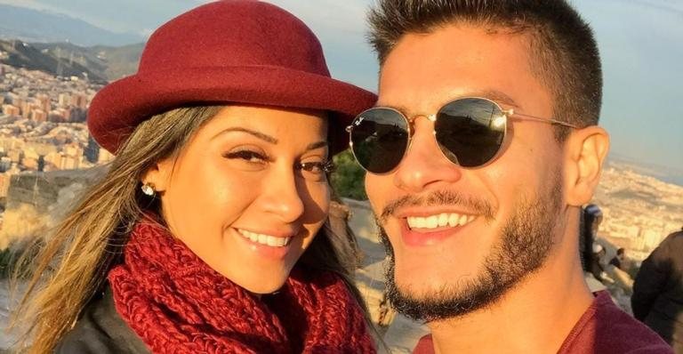 Arthur Aguiar lamenta fim do casamento com Mayra Cardi - Reprodução/Instagram