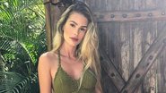 Yasmin Brunet exibe barriga negativa e recebe elogios - Instagram