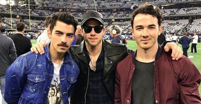 Jonas Brothers anunciam lançamento de nova música, '5 More Minutes' - Instagram