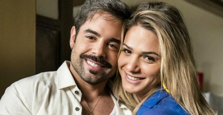 Glamour Garcia encanta web ao se declarar para Pedro Carvalho - Globo/João Miguel Junior