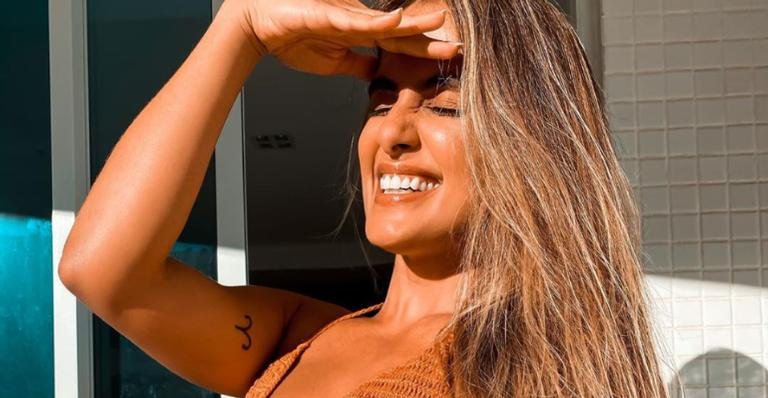 Ex-BBB Carol Peixinho surge em clique inusitado e choca internautas - Instagram