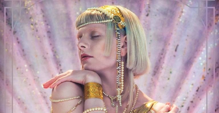 Em quarentena, Aurora fala sobre o single 'Exist For Love' e nova era na carreira - Divulgação