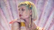 Em quarentena, Aurora fala sobre o single 'Exist For Love' e nova era na carreira - Divulgação