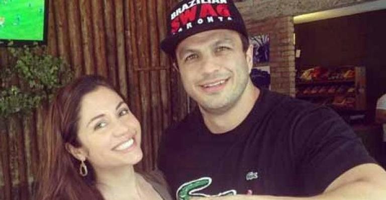 Ex-BBBs Klebber Bambam e Maria Melilo relembram ficada: ''Acordei na casa dela'' - Instagram