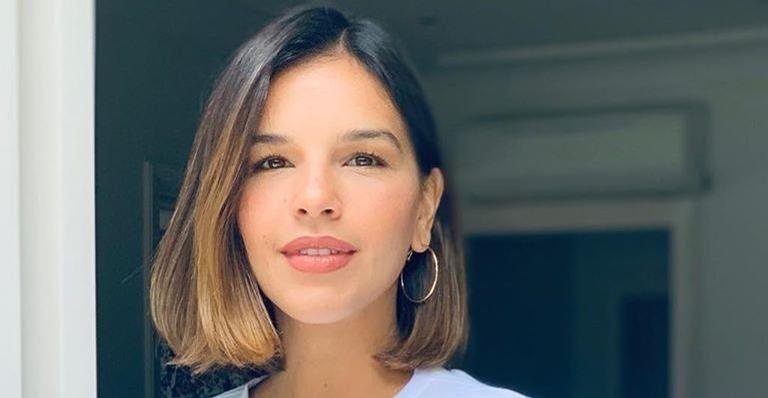 Mariana Rios exibe barriga chapada em clique de biquíni - Instagram