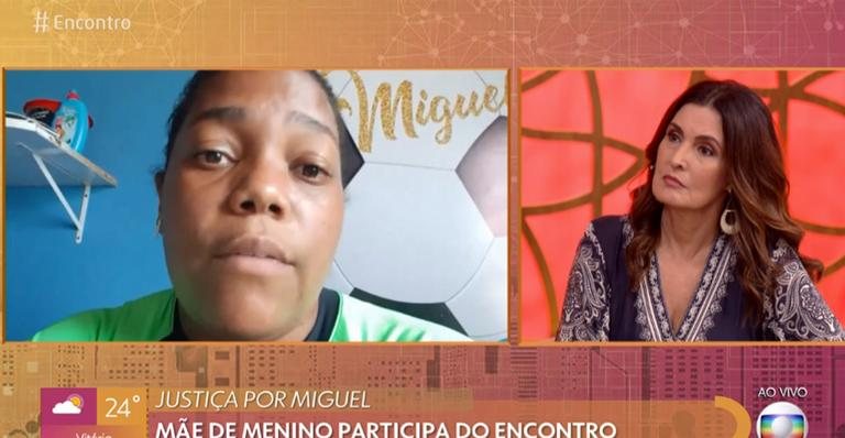 Fátima Bernardes se emociona ao consolar mãe de Miguel, morto após cair de prédio: ''Justiça'' - TV Globo