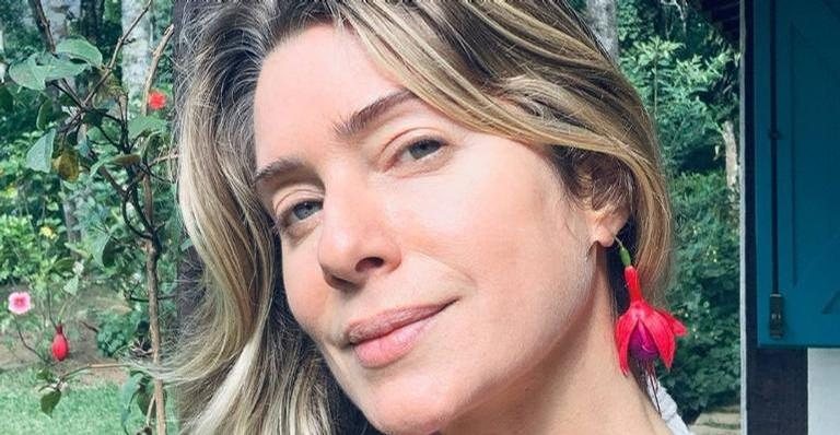 Leticia Spiller encanta web após surgir recitando poesia em vídeo - Divulgação/Instagram