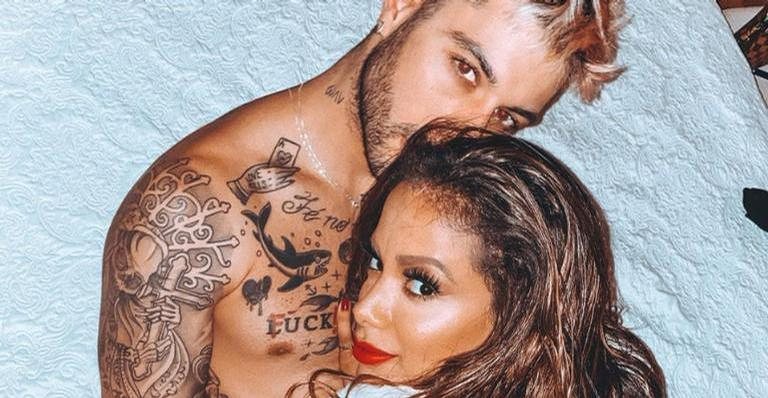 Anitta afasta rumores de crise e se declara para Gui Araújo: ''Meu'' - Instagram