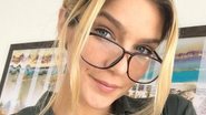 Isabella Santoni arranca elogios em clique de vestido e make - Reprodução/Instagram