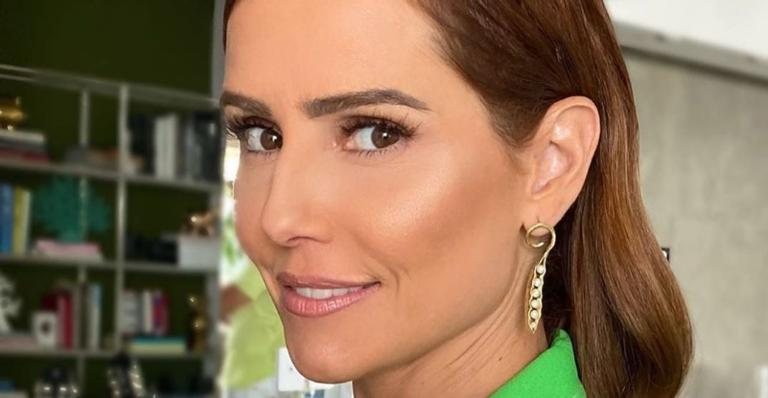 Deborah Secco exibe boa forma ao publicar foto na cachoeira - Reprodução/Instagram