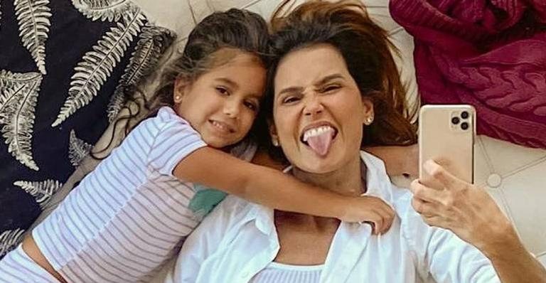 Deborah Secco e a filha Maria Flor - Reprodução/Instagram