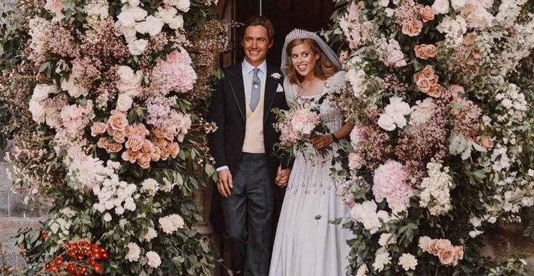 Família real divulga fotos do casamento da princesa Beatrice, neta da rainha Elizabeth II - Reprodução/Twitter