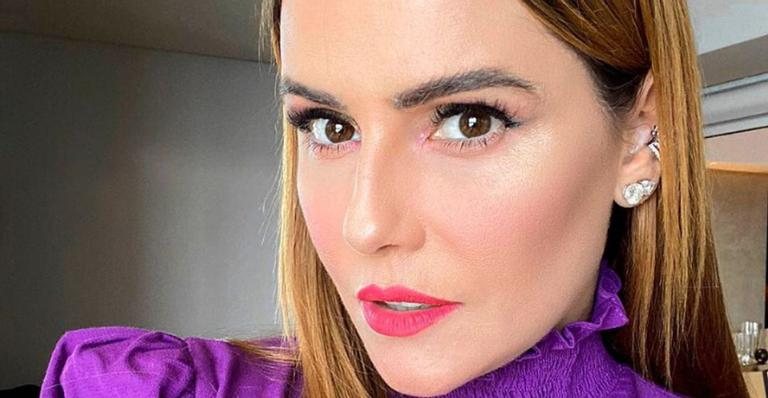 Deborah Secco exibe boa forma ao fazer clique de biquíni - Reprodução/Instagram