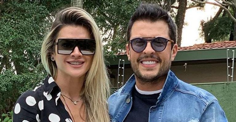 Casal famoso é pai da Valentina Muniz - Divulgação/Instagram