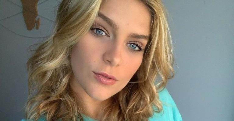 Isabella Santoni fala sobre cuidados com o cabelo por conta do mar - Instagram