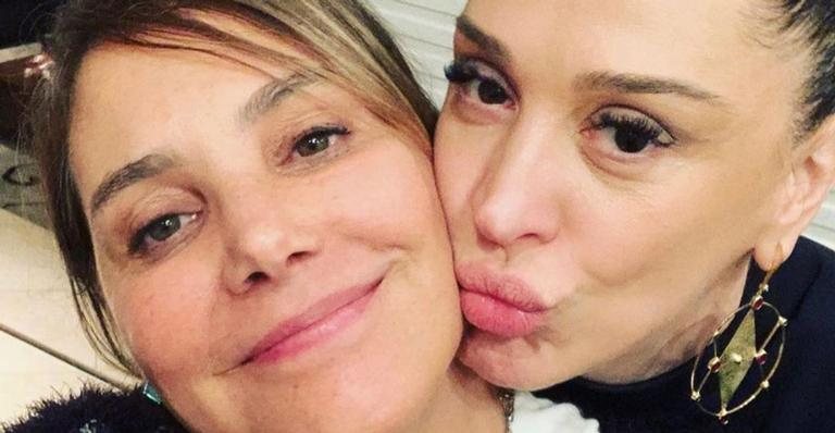 Claudia Raia emociona a web ao escrever linda mensagem no aniversário de sua grande amiga, Heloisa Périssé - Reprodução/Instagram