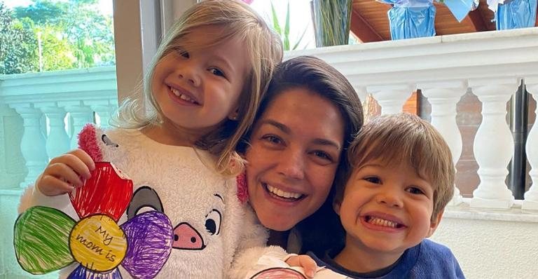 Thais Fersoza cria hortinha em casa com os filhos - Reprodução/Instagram