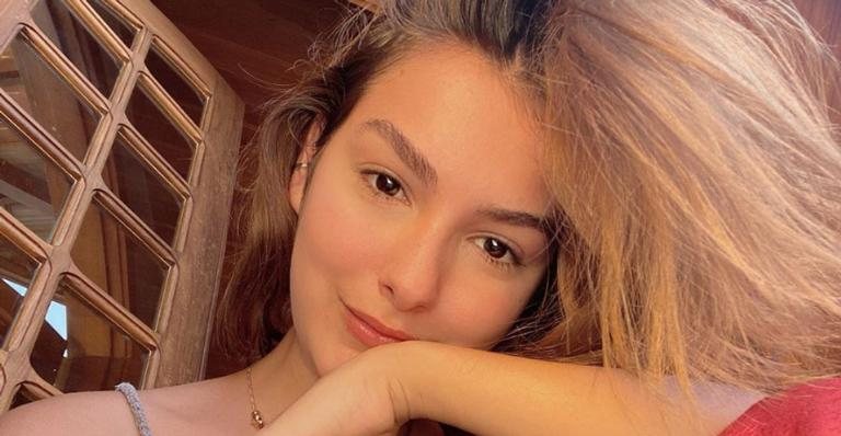 Marina Moschen compartilha lindo registro em que surge mostrando suas habilidades no piano - Reprodução/Instagram