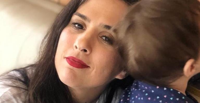 Tatá Werneck brinca ao posar com a filha, Clara Maria - Reprodução/Instagram