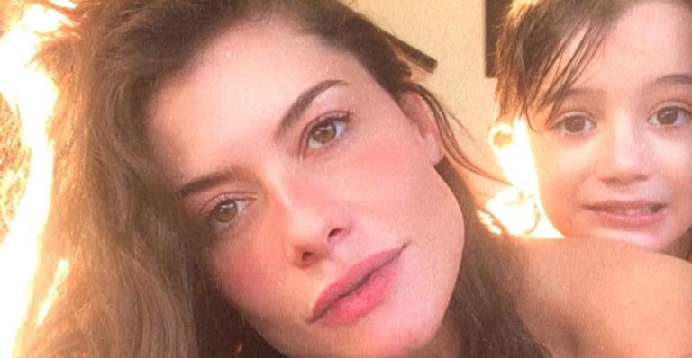 Alinne Moraes encanta seus fãs ao mostrar filho com gatinhos - Reprodução/Instagram