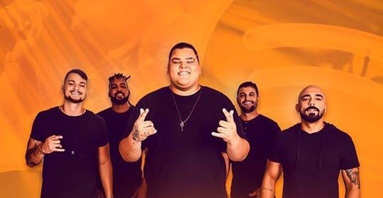 Grupo Menos é Mais prepara álbum com canções inéditas - Reprodução/Instagram