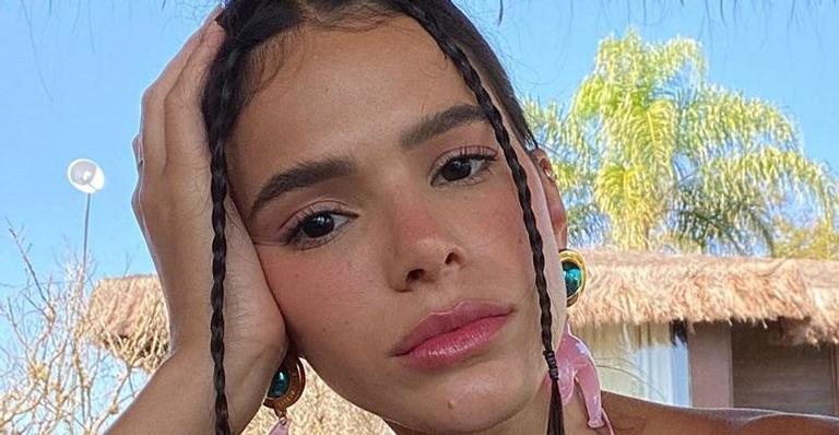 Bruna Marquezine posa belíssima com maiô branco cavado - Reprodução/Instagram