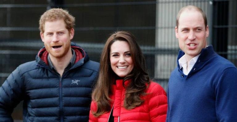 Príncipe William e Kate Middleton parabenizam Harry - Getty Images