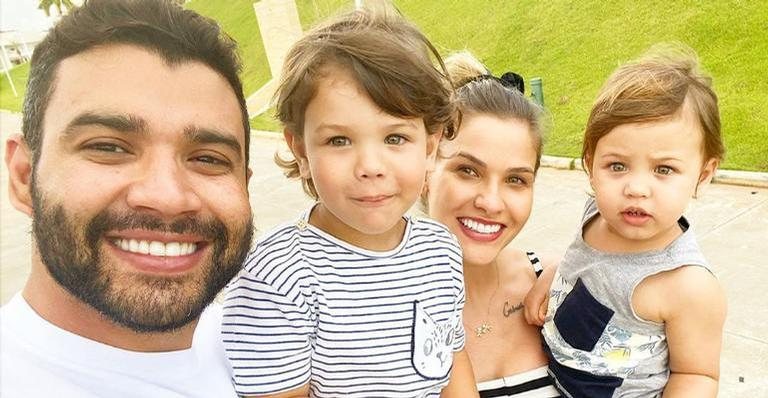 Andressa Suita filma o filho passando aspirador e se derrete - Reprodução/Instagram