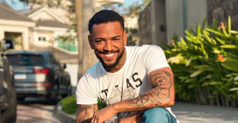 Nego do Borel surpreende ao surgir com corte de cabelo inusitado - Reprodução/Instagram